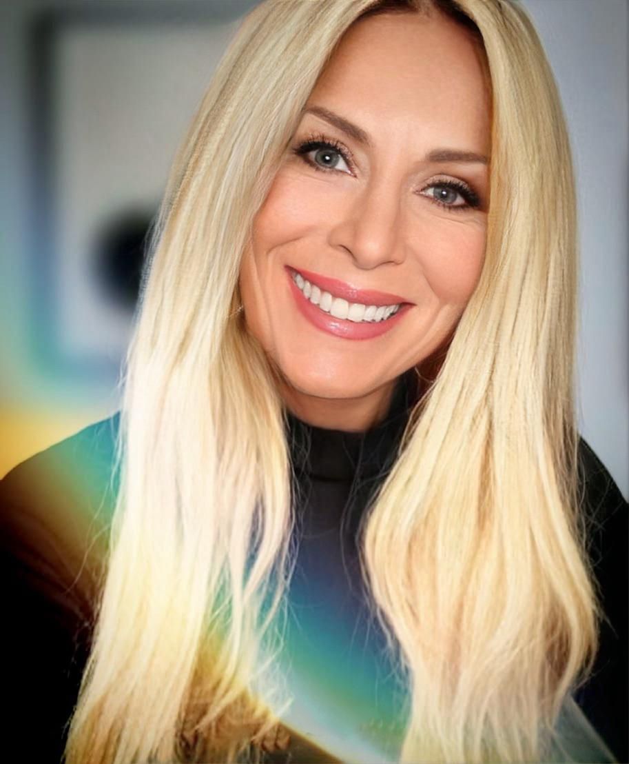 Photo de Laetitia, voyante spécialisée en Tarot • Clairvoyance pour un rappel immédiat voyance