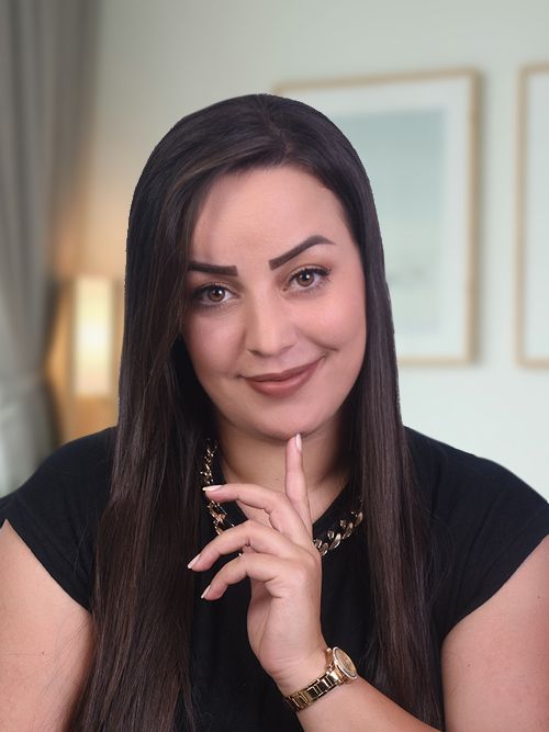 Photo de Ursula, voyante spécialisée en Tarot • Voyance pure pour un rappel immédiat voyance